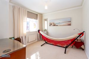 Bedroom- click for photo gallery